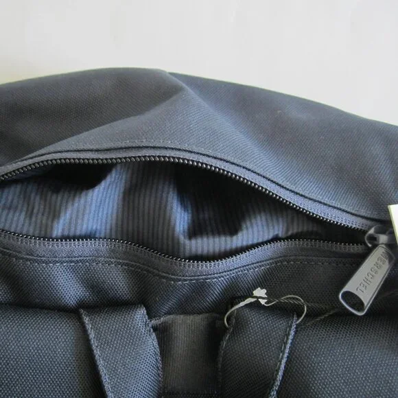 Herschel Iona Backpack Navy, NEW - Picture 5 of 10